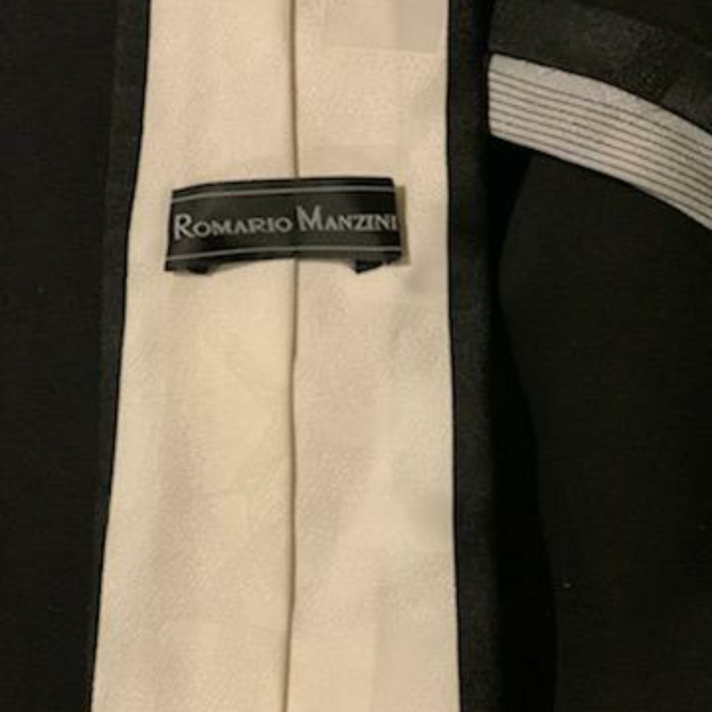 Men's 52 inch grey & black tie - Picture 2 of 2